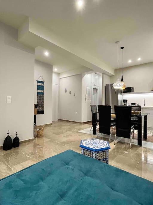 Boho 2 Bdr Luxury Meets The East Apartment Atena Exterior foto