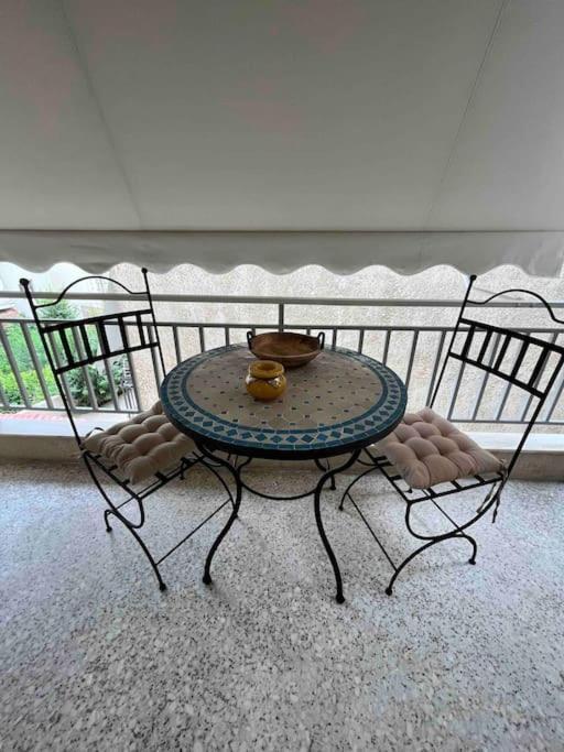 Boho 2 Bdr Luxury Meets The East Apartment Atena Exterior foto