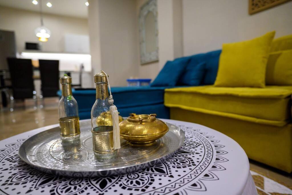 Boho 2 Bdr Luxury Meets The East Apartment Atena Exterior foto