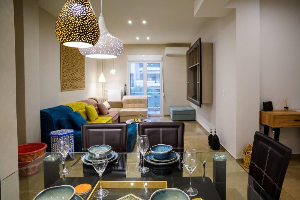 Boho 2 Bdr Luxury Meets The East Apartment Atena Exterior foto